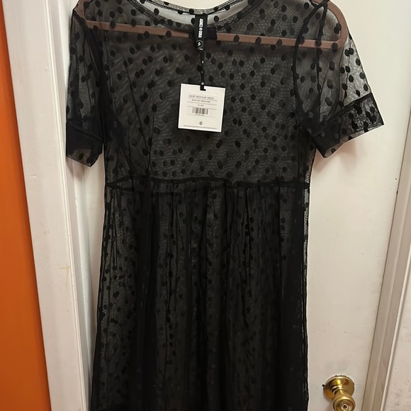 Agnes & Dora Dresses & Skirts - Agnes & Dora Short Mesh Easy Dress size Small (4/6)